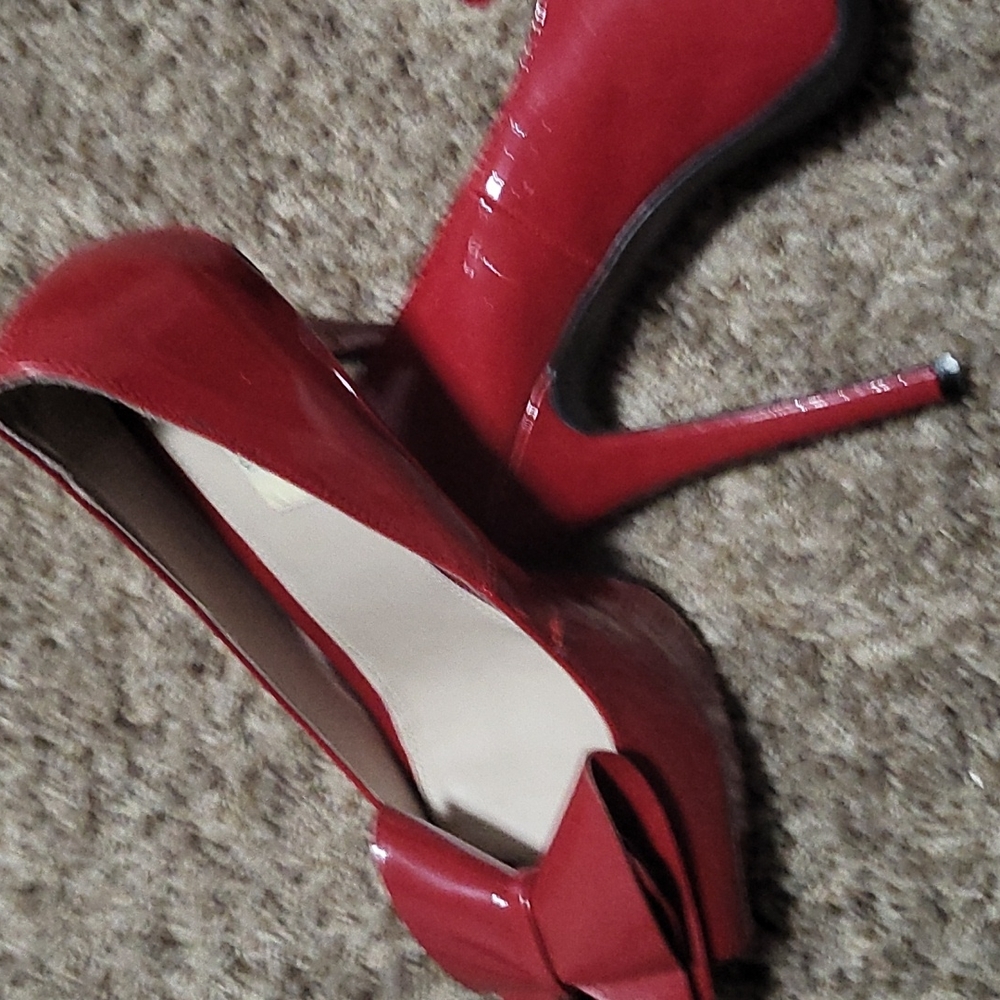 Red heels with toe out, 8 or 9 inch